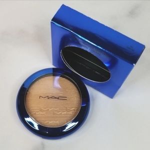 BNIB MAC Shaft Of Gold Extra Dimension Skinfinish